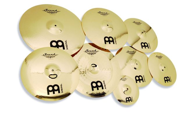 The cymbals are made from an usual B12 bronze alloy that sits between the customary B8 and B20 formulas